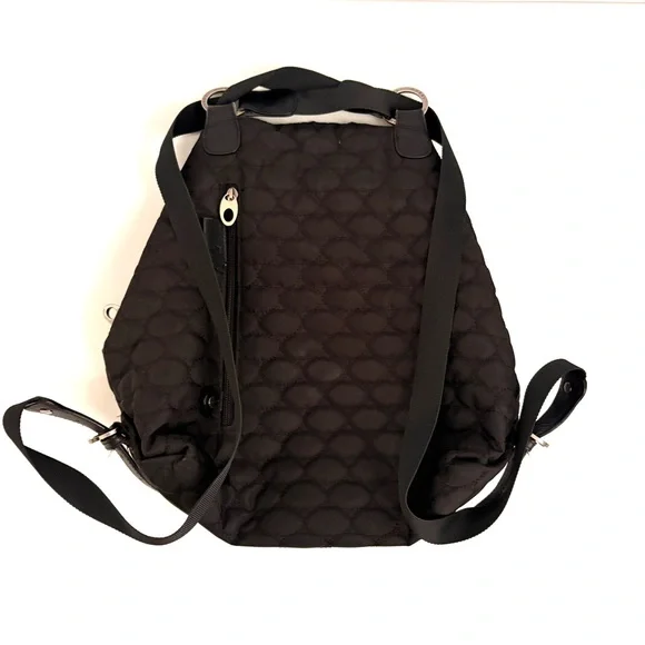Mosey | Women’s Black Quilted Convertible Adjustable Shoulder Bag Backpack - Picture 2 of 9